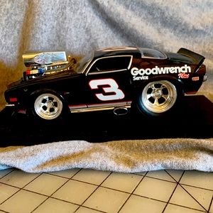 1:24. Dale Earnhardt NASCAR car